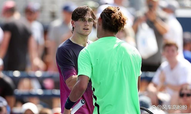 熊猫体育-可夺冠大热门争相冲击，战局扑朔迷离